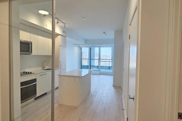 Living room - 620 - 181 Sheppard Avenue E, Toronto, ON M2N3A6 Photo 3