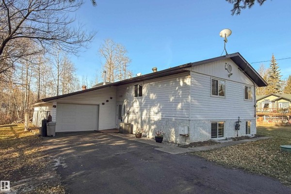 620 & 621 6 St, Rural Lac Ste  Anne County, AB, photo 3