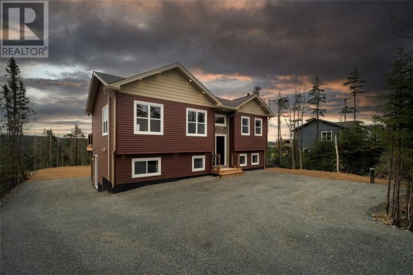 620-622 Pouch Cove Highway, Pouch Cove