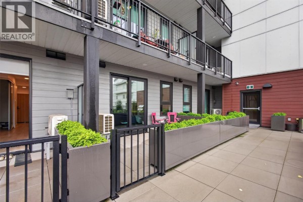 Kitchen - 620 Coronation Avenue Unit# 211, Kelowna, BC V1Y0N8 Photo 4