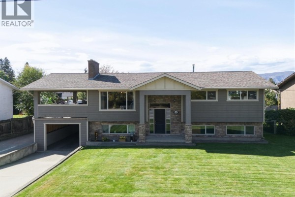 620 Ziprick Road, Kelowna, BC, photo 2
