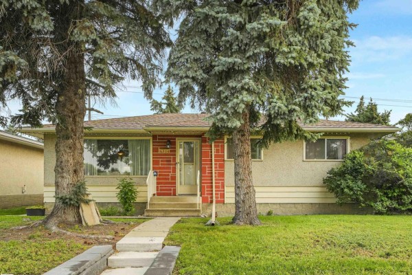 Kitchen - 6206 132 Av Nw, Edmonton, AB T5A0J7 Photo 2