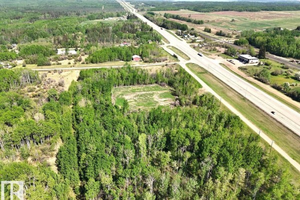 6206 Hwy 16, Rural Parkland County, AB T0E0W0 Photo 4