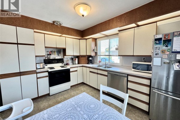 Bedroom - 621 23rd Street W, Prince Albert, SK S6V4M4 Photo 3