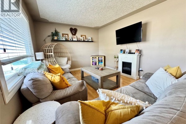 Bedroom - 621 23rd Street W, Prince Albert, SK S6V4M4 Photo 4