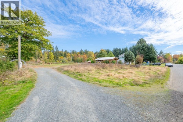 6211 Ferguson Rd, Port Alberni, BC V9Y8L4 Photo 4