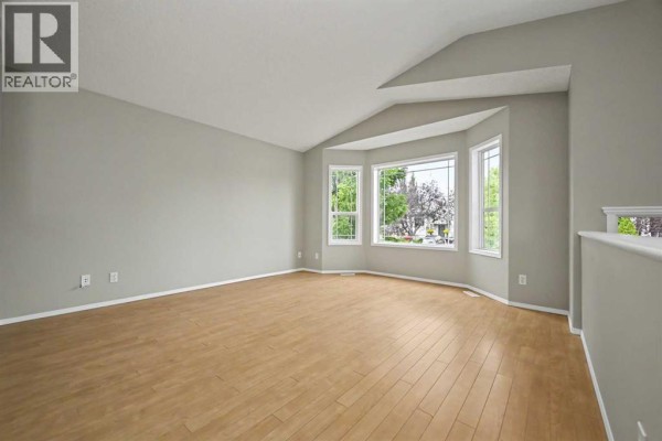 Bedroom - 6217 89 Street, Grande Prairie, AB T8W2P4 Photo 5