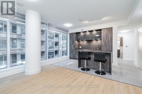 622 - 15 Mercer Street, Toronto