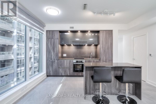 Kitchen - 622 - 15 Mercer Street, Toronto, ON M5V1H2 Photo 3