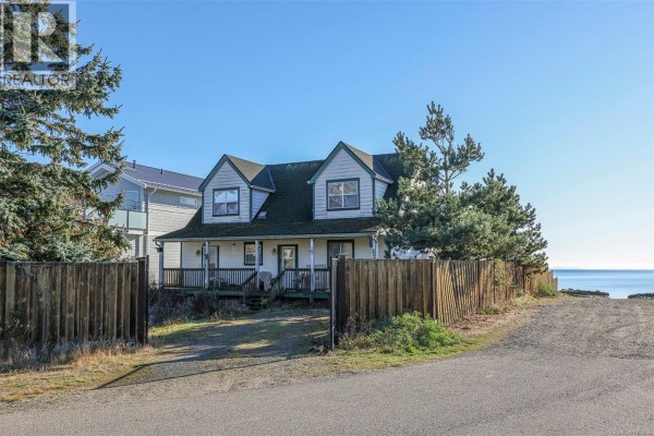 622 Hutton Rd, Comox Residential For Sale $998,000