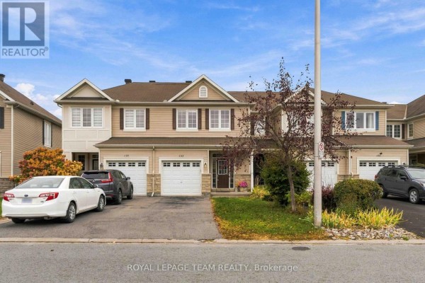 Kitchen - 622 Pepperville Crescent, Ottawa, ON K2M0E8 Photo 2