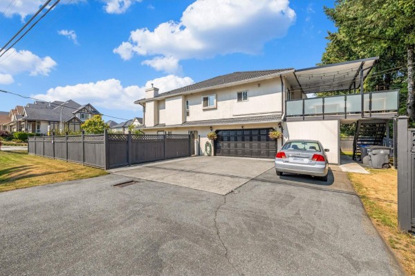 6222 133 Street, Surrey, BC V3X1M2 Photo 4