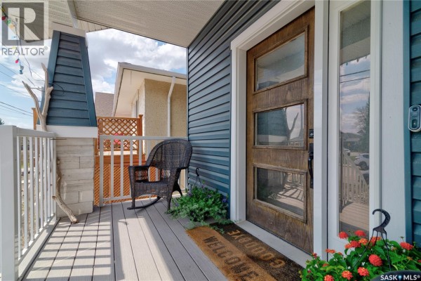2pc Bathroom - 6224 8th Avenue, Regina, SK S4T0W8 Photo 4