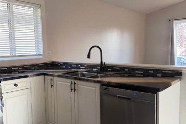 4pc Bathroom - 6226 90 Street, Grande Prairie, AB T8W2M3 Photo 5