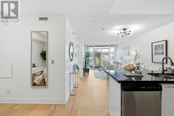 Den - 623 - 231 Fort York Boulevard, Toronto, ON M5V1B2 Photo 5