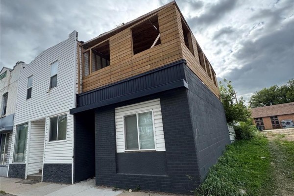 4pc Bathroom - 623 H Avenue S, Saskatoon, SK S7M1X1 Photo 2