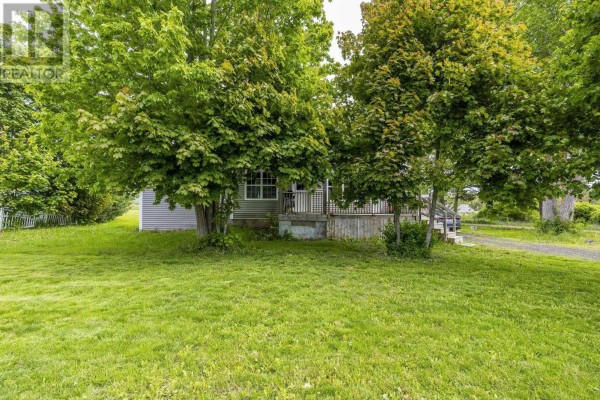 4pc Bathroom - 623 Main Street, Lawrencetown, NS B0S1M0 Photo 2