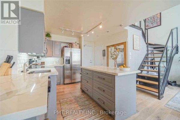 624 - 250 Manitoba Street, Toronto, ON M8Y4G8 Photo 2