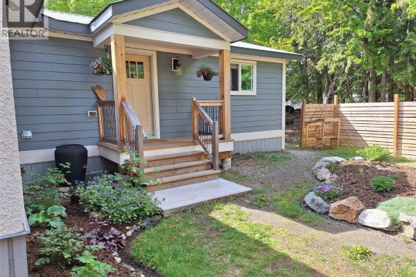 Bedroom - 624 Slocan Avenue, New Denver, BC V0G1S0 Photo 2