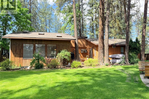 6240 Vine Road, Grand Forks, BC, photo 3