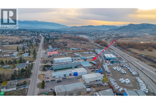 6248 Pleasant Valley Road, Vernon, BC V1B3R3 Photo 2
