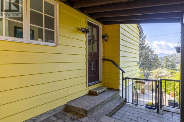 6248 Wellington Avenue, West Vancouver, BC V7W2H4 Photo 5