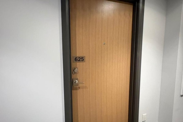Den - 625 - 1105 Leger Way, Milton, ON L9E1K7 Photo 4