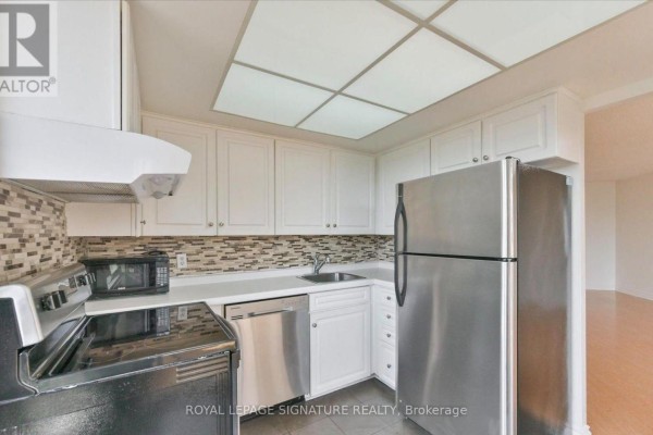 Bedroom - 625 - 1210 Don Mills Road W, Toronto, ON M3B3N9 Photo 3