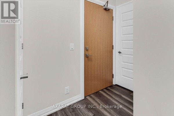 Bedroom - 625 - 128 Grovewood Common, Oakville, ON L6H0X3 Photo 4