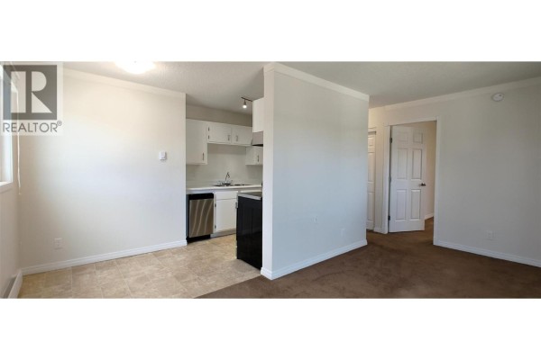 Dining room - 625 Rowcliffe Avenue Unit# 207, Kelowna, BC V1Y5Y8 Photo 3