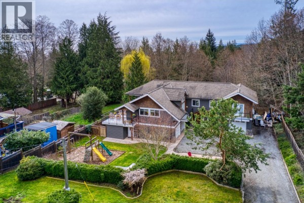 6251 Jasper Road, Sechelt, BC, photo 2