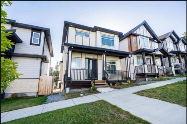 6258 147b Street, Surrey, BC V3S3T1 Photo 2