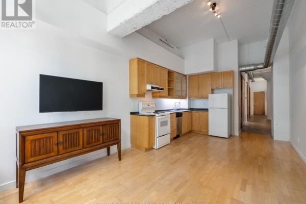 626 - 155 Dalhousie Street, Toronto, ON M5B2P7 Photo 5