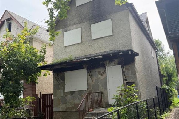 626 El'gin Avenue, Winnipeg, MB R3A0L3 Photo 2
