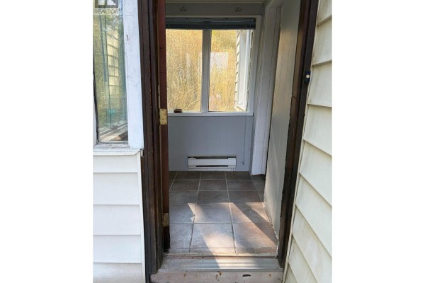Storage - 626 Hendry Street, Trail, BC V1R3J3 Photo 3