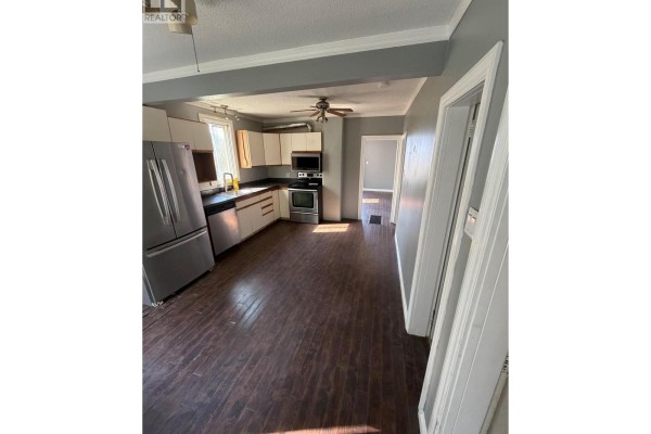 Recreation room - 626 Hendry Street, Trail, BC V1R3J3 Photo 5