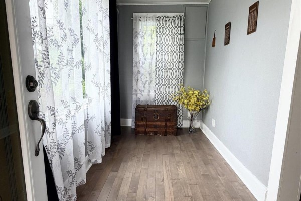 Living room - 626 St. Joseph Street, New Waterford, NS B1H4G8 Photo 3
