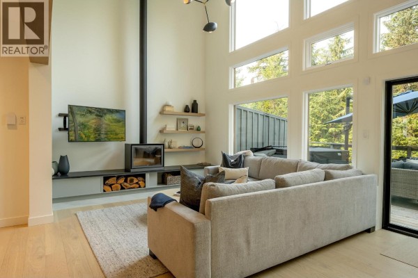 6260 Eagle Drive, Whistler