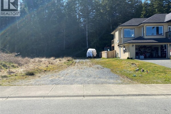 6260 Hunt St, Port Hardy, BC V0N2P0 Photo 5
