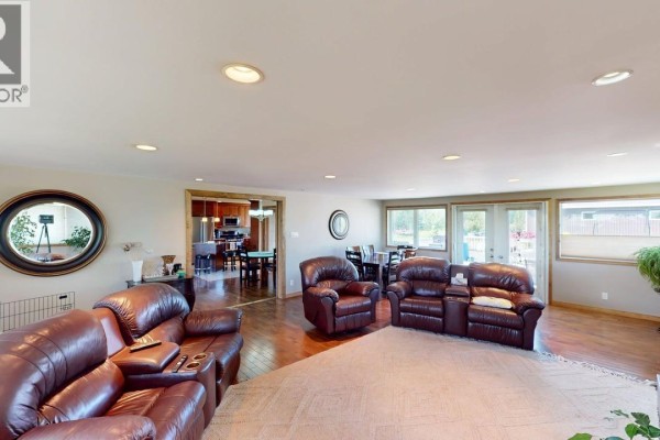 Great room - 6264 Forest Lawn Frontage Road, Fort St  John, BC V1J8B8 Photo 4
