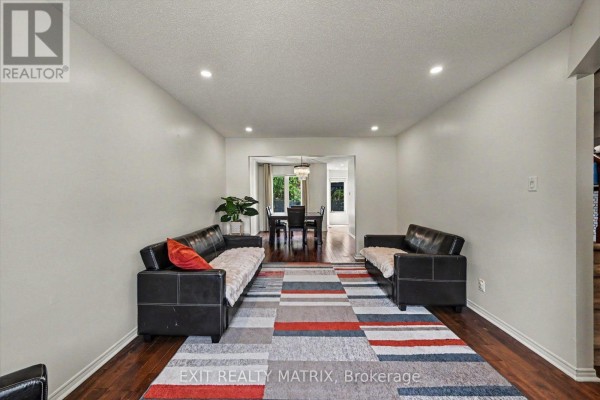 627 Chenier Way, Ottawa, ON K4A1R5 Photo 4