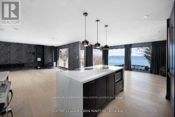 Bathroom - 627 Lakelands Avenue, Innisfil, ON L9S4E5 Photo 5