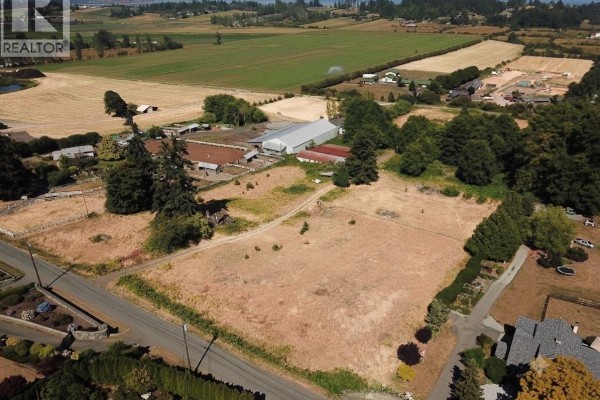 6275 Old East Rd, Central Saanich, BC V8Y1R7 Photo 5