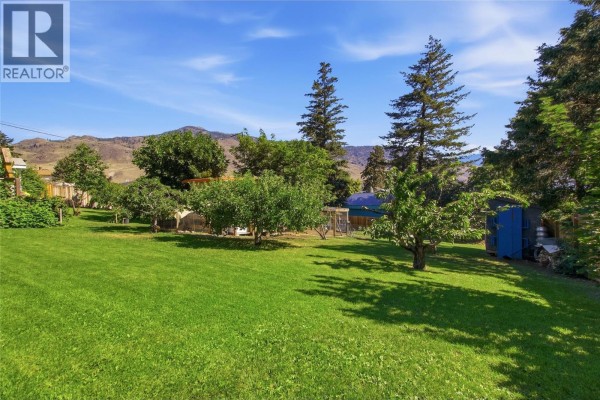 6277 Yarrow Road, Kamloops, BC, photo 3