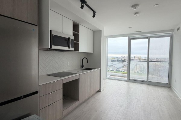 628 - 36 Zorra Street, Toronto, ON M8Z0G5 Photo 5