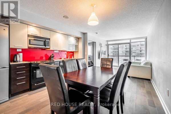 Primary Bedroom - 628 - 8 Telegram Mews, Toronto, ON M5V3Z5 Photo 2