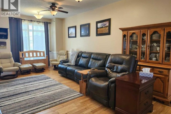Bedroom - 628 Bankview Drive, Drumheller, AB T0J0Y6 Photo 4