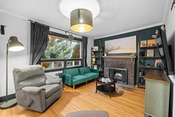 Recreation room - 628 Fleet Avenue, Winnipeg, MB R3M1L1 Photo 5