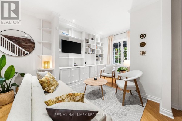 Dining room - 628 Ossington Avenue, Toronto, ON M6G3T5 Photo 4