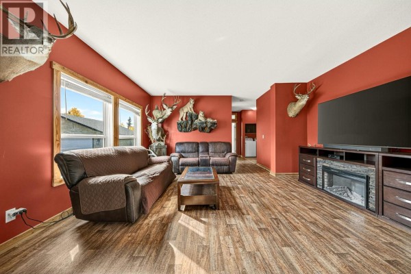 3pc Bathroom - 6281 Lower Elk Valley Road, Sparwood, BC V0B2G3 Photo 4